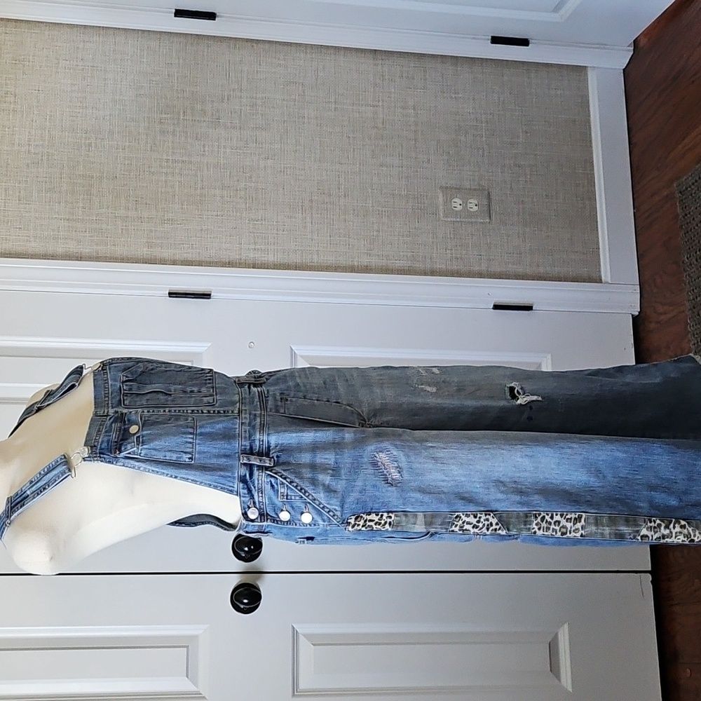 Pilcro Denim Wide-Leg Overalls in Light Blue leopard camo - Picture 4 of 8